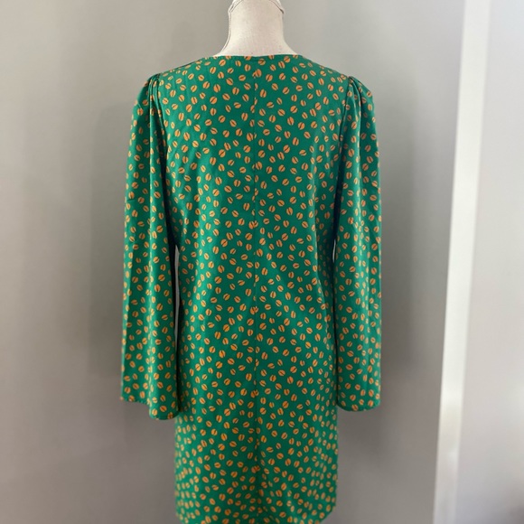 EUC Coii Green Coffee Bean Print Bell Sleeve Shift Dress - Picture 5 of 8